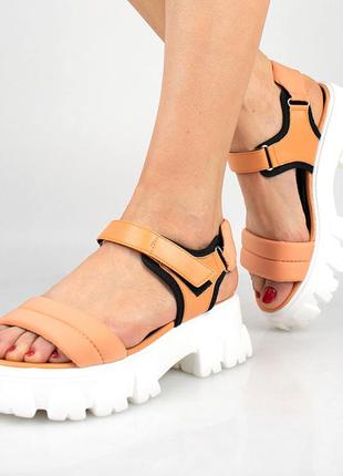 Стильные оранжевые босоножки сандалии на платформе толстой подошве