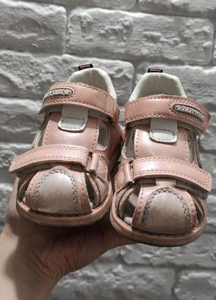 Босоножки jong golf