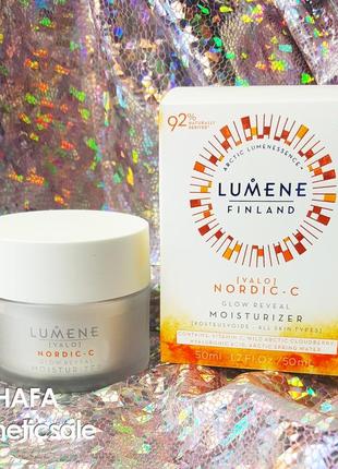 Денний зволожуючий крем для сяйва шкіри lumene valo [light] glow reveal moisturizer