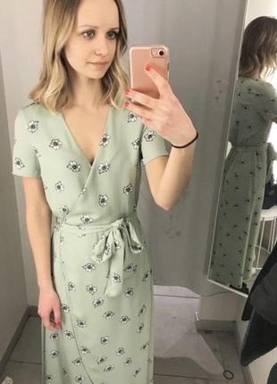 Летнее летящее платье на запах в цветочный принт h&m zara mango5 фото