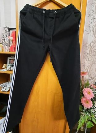 Штани бренду lira