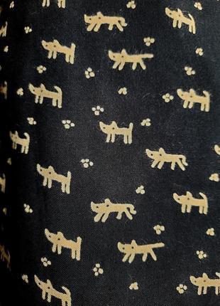 Очаровательное легкое платье с кошечками-собачками китайского производства, разм. s5 фото
