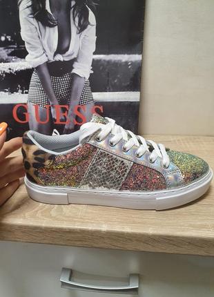 Яркие кеды хамелеон от guess gamer 36-36.5 размера оригинал5 фото