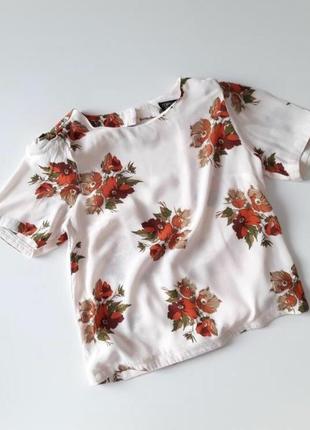 Красивая блуза с интересной спинкой рр84 фото