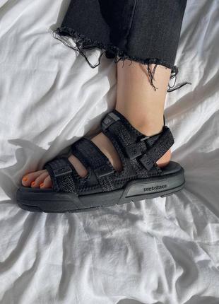 Сандалии new balance