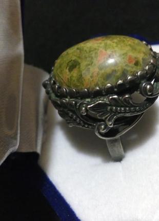Антикварное мильхиоровое кольцо с зеленой яшмой7 фото