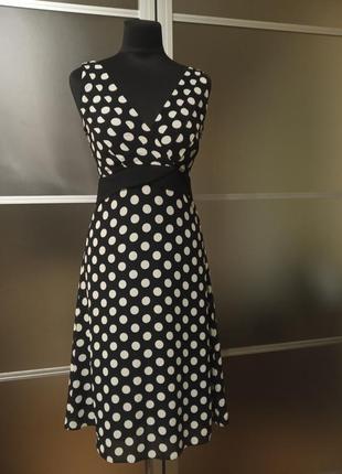 Платье в горошек
