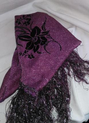 Красивая косынка с люрексом  (made in japan )