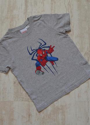 Классная футболка "спайдермен" на 5-6 лет