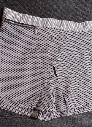 Класичнi шортики