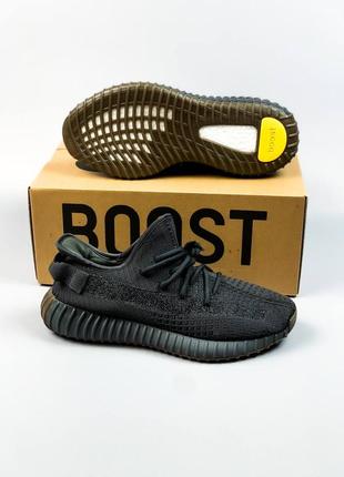 Кросівки yeezy boost 350 v2 
рефлективная полоса кроссовки6 фото