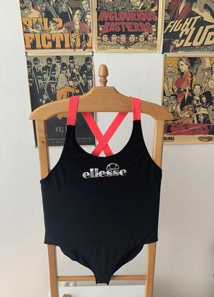 Боди с лампасами ellesse большое лого