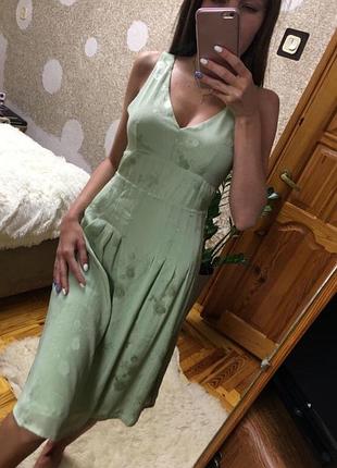 Романтичне плаття