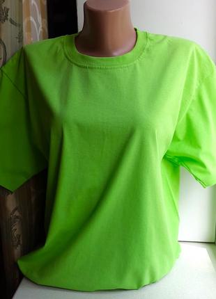 Женская футболка оверсайз светло салатовая    классическая унисекс хлопковая fruit of the loom2 фото