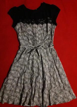 Стильное легкое натуральное платье dorothy perkins из вискозы с кружевным шифоновым верхом