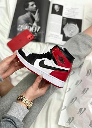 Мужские кроссовки nike air jordan 1 retro high red,найк аир джордан 1 ретро красный демисезон10 фото