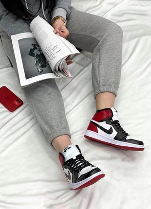 Мужские кроссовки nike air jordan 1 retro high red,найк аир джордан 1 ретро красный демисезон8 фото