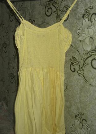 Жовте плаття з рюшами3 фото