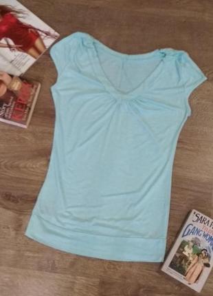 Футболка жіноча ніжно-блакитного кольору, розмір 40-42