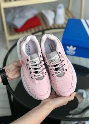 Adidas falcon шикарні жіночі кросівки адідас фалкон рожеві4 фото