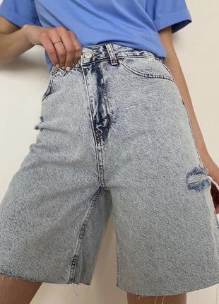 Бермуди джинсові, довгі шорти, трапеція, з розрізами збоку2 фото