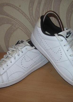 Продам кеди фірми nike 39 розміру .