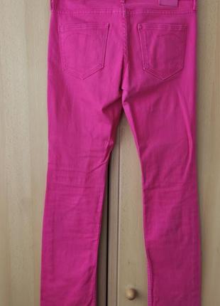 Продам яркие розовые джинсы3 фото
