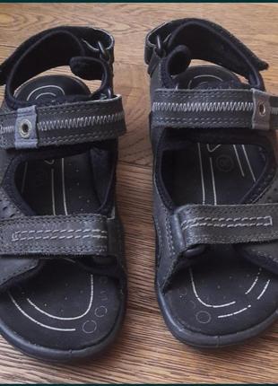 Босоножки ессо кожа р.30 (ст.19см)