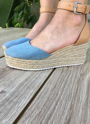 Босоніжки еспадрільї сандалі шльопанці сабо туфлі h&m тренд8 фото