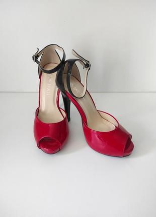Красные босоножки 35р. итальянского бренда my jewels туфли2 фото