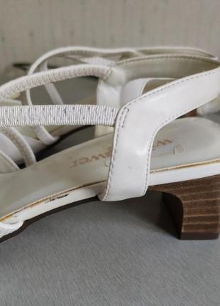 Босоножки белые квадратный носок винтаж 🔥🔥🔥5 фото