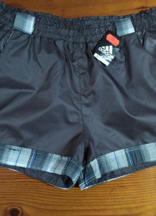 Спортивні шорти