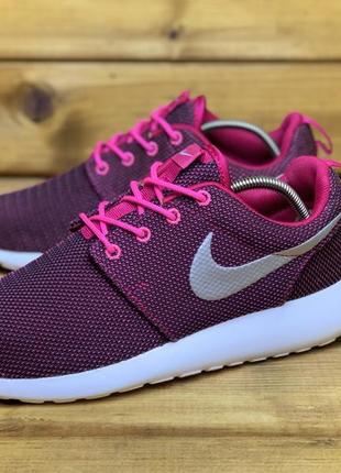 Оригинальные кроссовки nike roshe run (38-39р 24.5см)