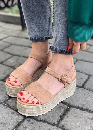 Босоножки на платформе эко замша
