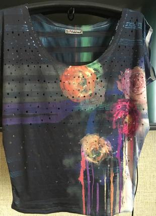 Нарядная футболка