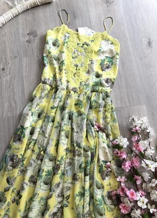 Красивое очень нежное летнее платье сарафан на бретельках3 фото