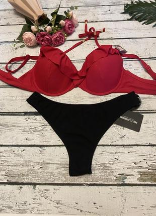 Prettylittlething hunkemoller купальник збірний рюші