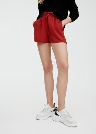 Шорти міні з затяжками на поясі pull & bear