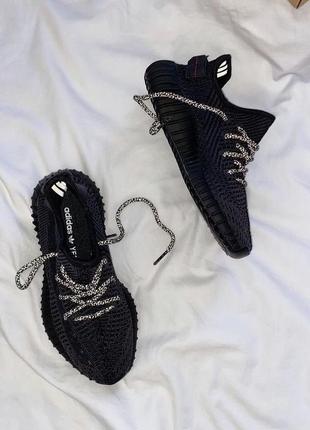 Чёрные кроссовки из текстиля чёрные изи буст реф шнурок летние чёрные кроссовки3 фото