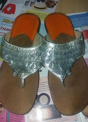 Шкіряні босоніжки/шльопанці school 39рр