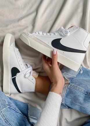 Жіночі високі шкіряні кросівки nike blazer mid найк післяплата купити