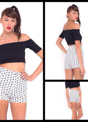 🍇 трендовые шорты с высокой посадкой в помадку от motel rocks!! 🍉размер l