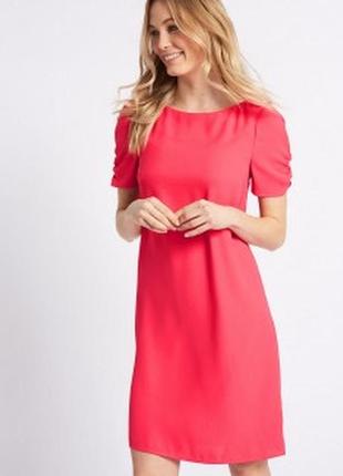 Платье цвет фуксии