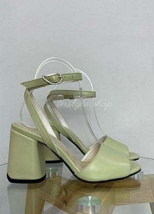 Мятные босоножки pixie люкс кожа натуральная с ремешком