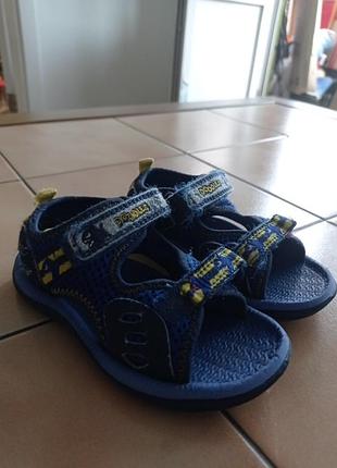 Сандалики clarks