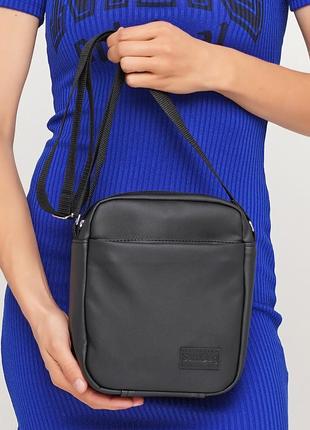 Модна чераня для дівчини сумочка через плече сумка messenger2 фото