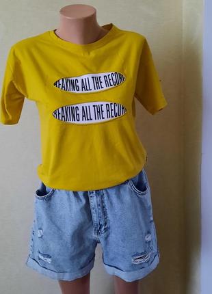 Футболка женская