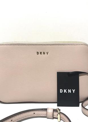 Сумка кроссбоди кожаная dkny gramercy double-zip crossbody leather r01e3h93 оригинал6 фото