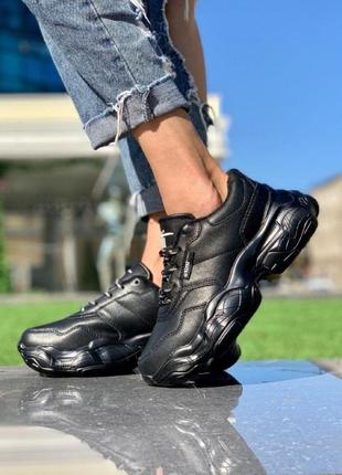 Жіночі кросівки шнурок чб чорні5 фото