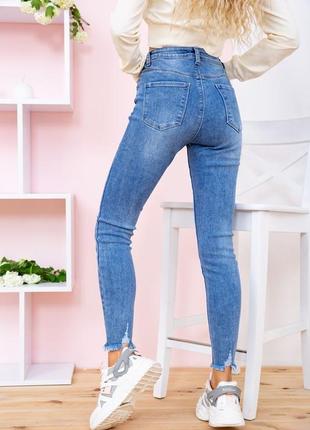 Жіночі джинси, джинсові штани з кишенями рвані з подряпинами блакитні модні гарні з обробленим краєм туреччина приталені в обтяжку скінні4 фото